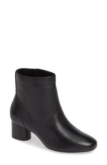 Women's Clarks Un Cosmo Up Bootie M - Black