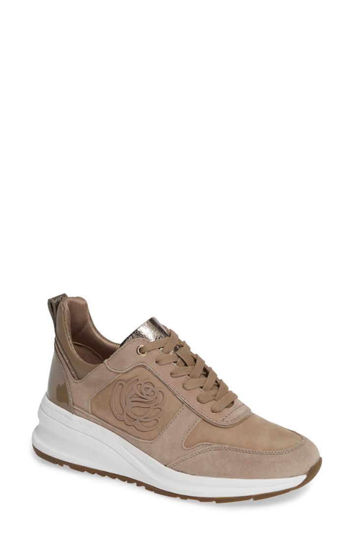 Women's Taryn Rose Zadie Sneaker .5 M - Beige