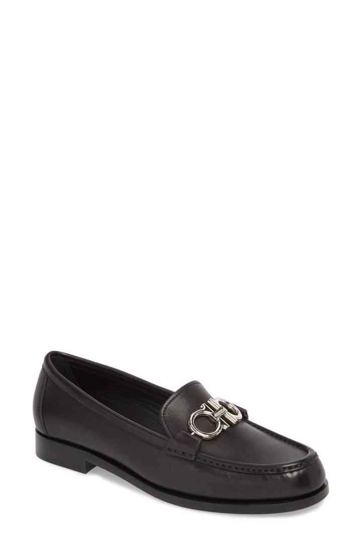 Women's Valentino Garavani Rockstud T-strap Flat Us / 38eu - Beige