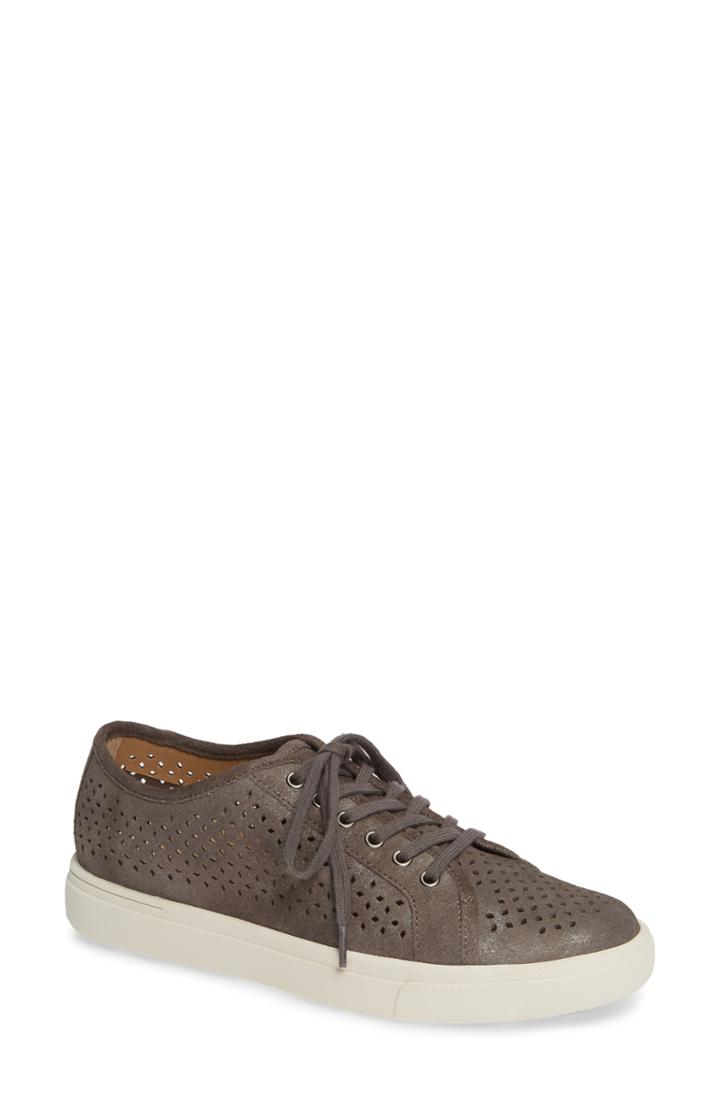 Women's Vaneli Oneida Sneaker .5 M - Grey