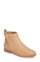 Women's Sole Society Barbora Gusseted Bootie M - Brown