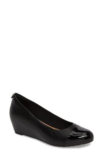 Women's Clarks Vendra Dune Wedge Pump M - Black
