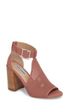 Women's Steve Madden Sawyer Sandal .5 M - Pink