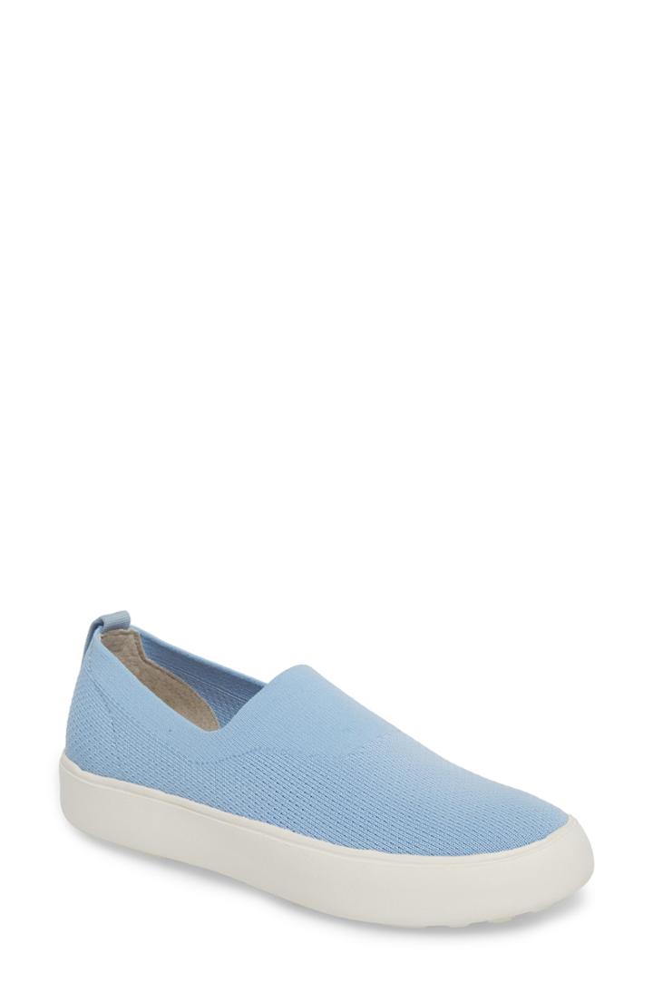 Women's Cougar Hula Slip-on Sneaker .5 M - Blue