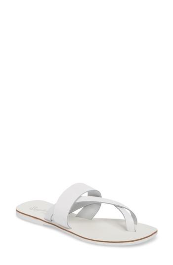 Women's Seychelles Destiny Thong Sandal M - White