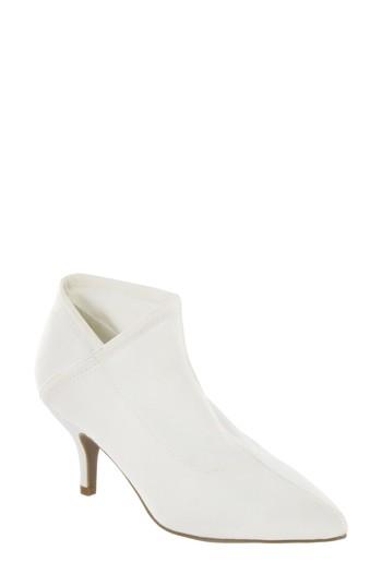 Women's Mia Charleese Bootie .5 M - White