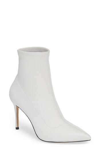 Women's Something Navy Nix Bootie M - White