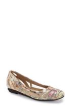 Women's J. Renee 'tabetha' Flat