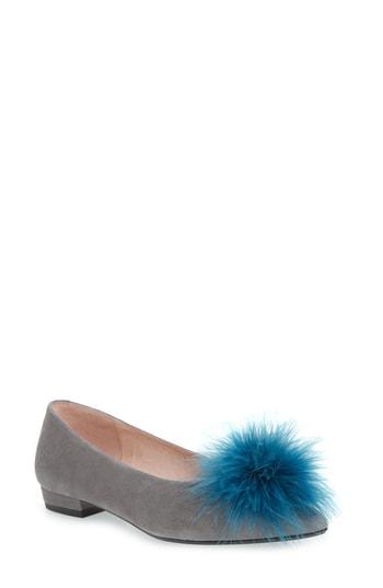Women's Patricia Green Maribou Feather Pouf Flat M - Grey