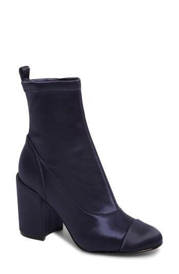 Women's Marc Fisher D Tache Bootie, Size 5.5 M - Blue