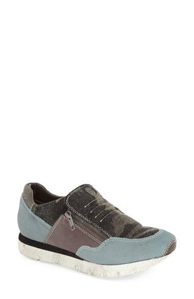 Women's Otbt 'sewell' Sneaker M - Grey