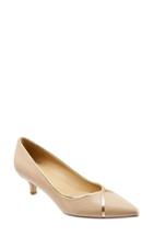 Women's Trotters 'kelsey' Pointy Toe Pump .5 N - White