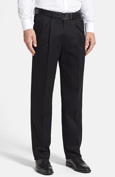 Men's Nordstrom Men's Shop 'classic' Smartcare(tm) Relaxed Fit Double Pleated Cotton Pants X 30 - Black (online Only)