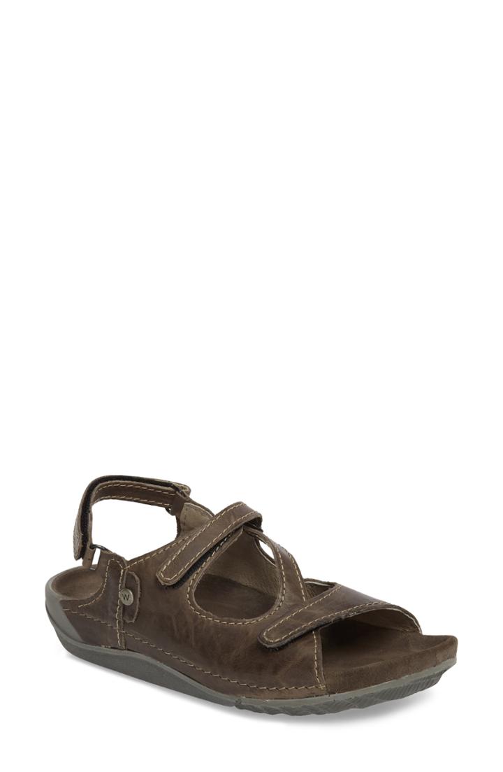Women's Wolky Leif Sandal .5-6us / 36eu - Grey