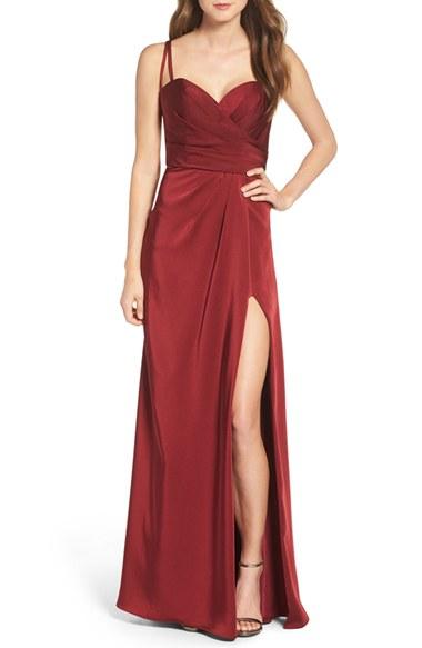 Women's La Femme Ruched Bodice Gown - Red