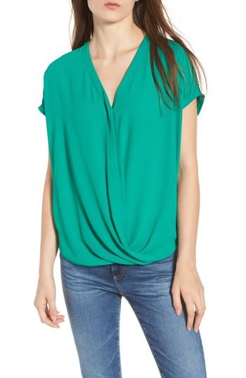 Women's Trouve Drape Front Top, Size - Green