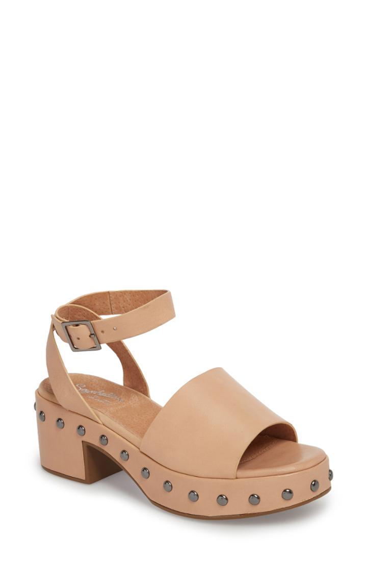 Women's Seychelles Spare Moments Sandal .5 M - Beige