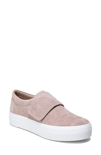 Women's Vince Cage Sneaker .5 M - Grey