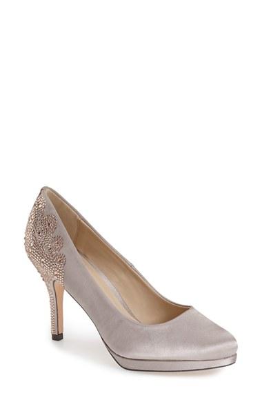 Women's Menbur 'nogueras' Pump Eu - Beige