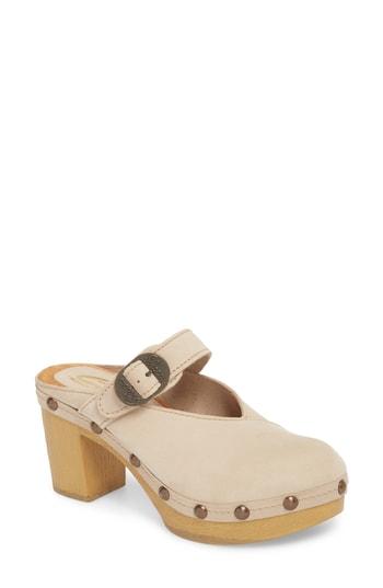 Women's Sbicca Natacha Studded Mary Jane Clog M - Beige