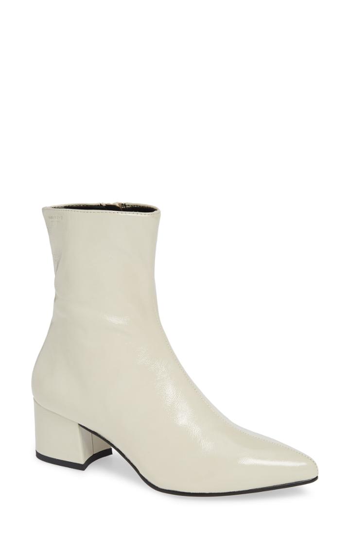 Women's Vagabond Shoemakers Mya Pointy Toe Bootie Us / 36eu - White