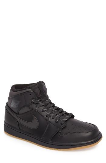 Men's Nike Air Jordan 1 Mid Winterized Sneaker .5 M - Black