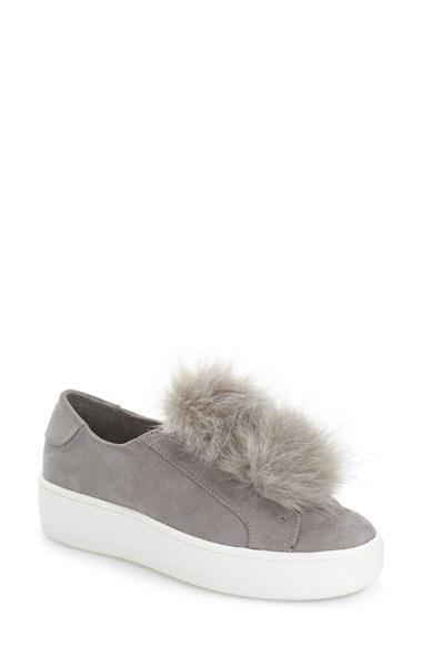 Women's Steve Madden 'bryanne' Puffball Platform Sneaker M - Grey