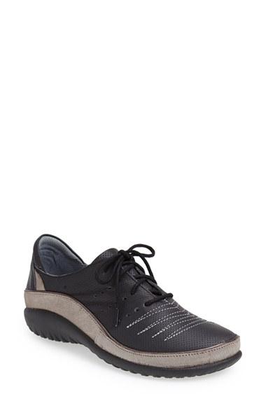 Women's Naot 'kumara' Flat Us / 37eu - Black