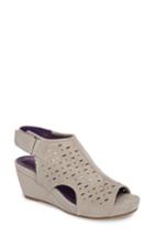 Women's Vaneli Ibis Wedge M - Grey