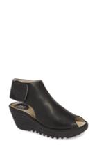 Women's Fly London Yone Sandal Us / 35eu - Black