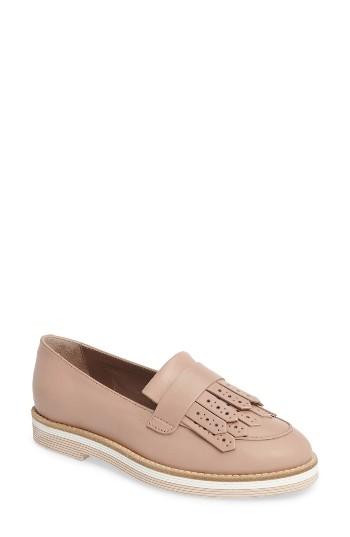 Women's Agl Fringe Brogue Loafer .5us / 37.5eu - Beige