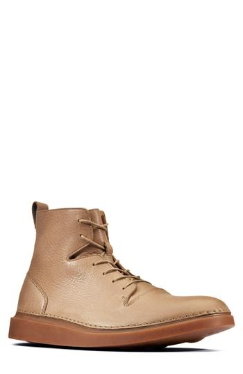 Men's Clarks Hale Plain Toe Boot M - Beige