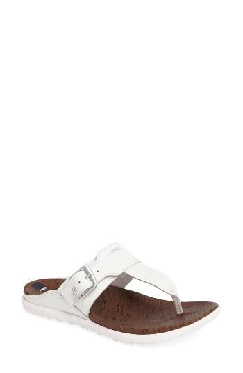 Women's Merrell Around Town Flip Flop M - White