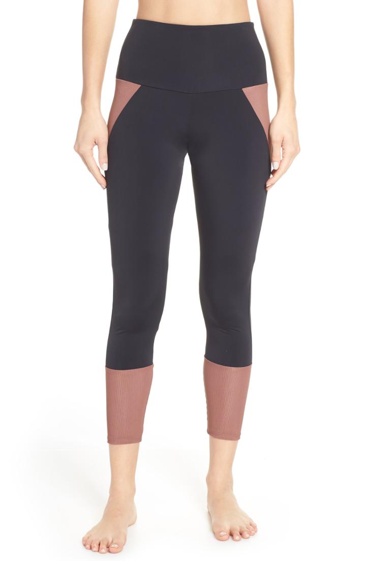 Women's Onzie Athletic Cropped Leggings