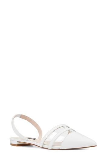 Women's Nine West Pointy Toe Flat M - White