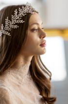Brides & Hairpins Kira Crystal Halo & Sash, Size - Metallic