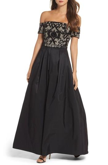 Women's Vince Camuto Embellished Off The Shoulder Ballgown