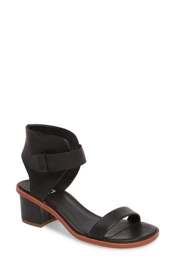 Women's M4d3 Indio Block Heel Sandal M - Black