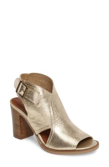 Women's Bella Vita Viv Block Heel Sandal N - Metallic