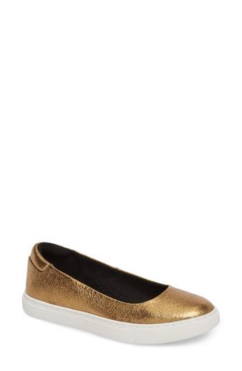 Women's Kenneth Cole New York Kassie Flat M - Metallic