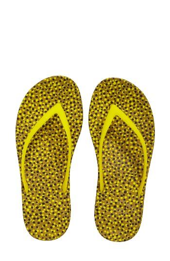 Women's Fitflop Iqushion(tm) Ergonomic Flip Flop M - Yellow
