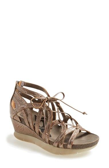 Women's Otbt 'nomadic' Sandal .5 M - Metallic