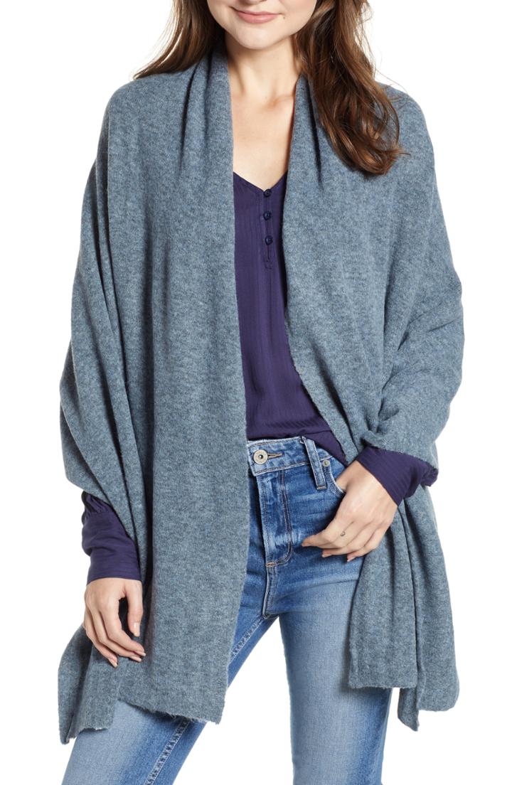 Women's Treasure & Bond Oversized Travel Wrap, Size - Blue