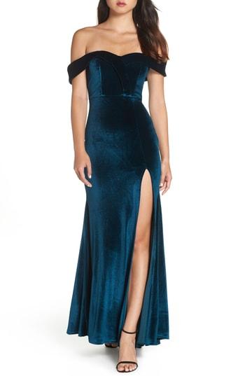 Women's Sequin Hearts Off The Shoulder Velvet Gown - Green