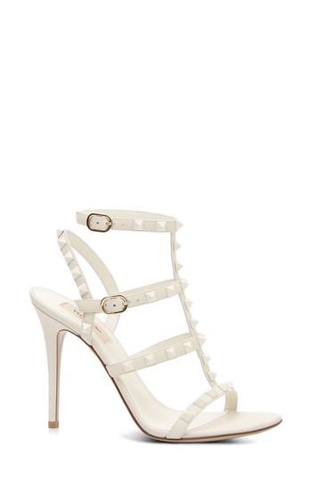 Women's Valentino Garavani Rockstud T-strap Sandal .5us / 35.5eu - Ivory