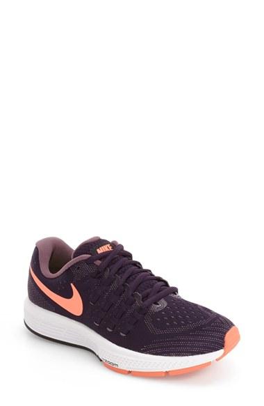 Women's Nike Air Zoom Vomero 11 Sneaker M - Purple