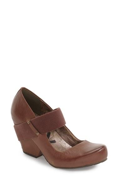 Women's Otbt 'bespoke' Mary Jane Pump .5 M - Brown