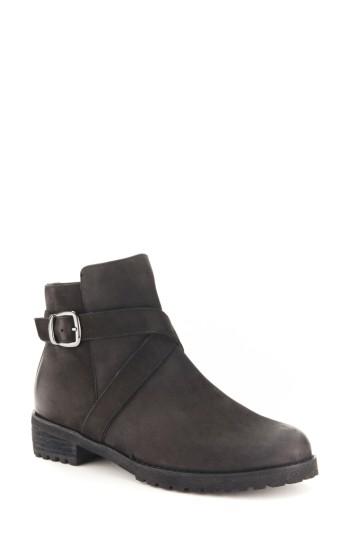 Women's Blondo Varta Waterproof Bootie .5 M - Black