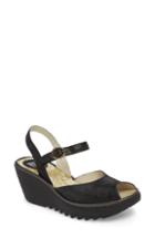 Women's Fly London Yora Wedge Sandal .5-8us / 38eu - Black