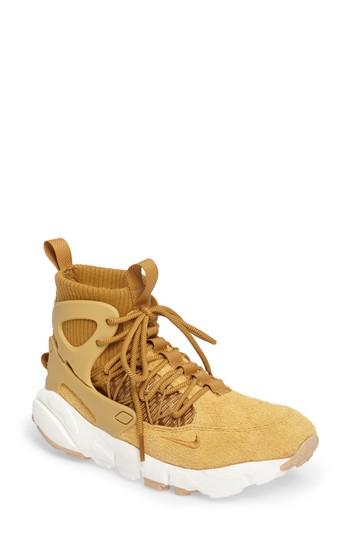 Women's Nike Air Footscape Mid Sneaker Boot M - Beige